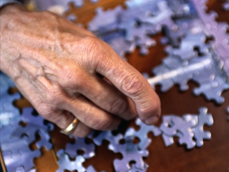 Ubat-ubatan alzheimer biasa yang berkaitan dengan penurunan mental yang lebih cepat pada orang tua